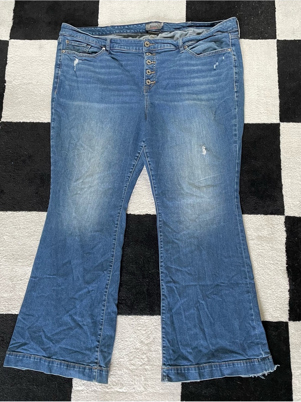 Torrid Mid Rise Flare Blue Denim Jeans Button Fly Plus Size 26 Regular